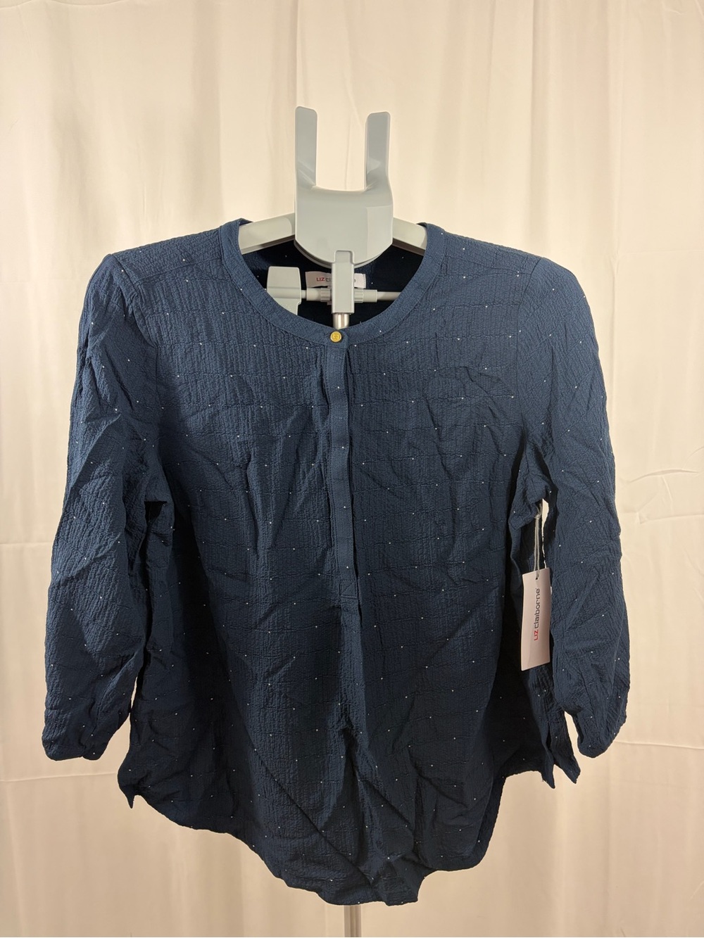 NWT Liz Claiborne Women's Size M Navy Textured Quarter Button Blouse